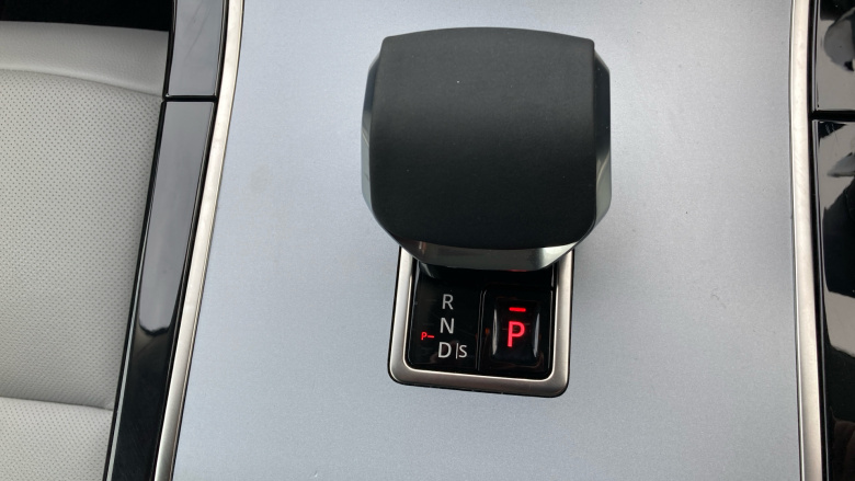 Land Rover Range Rover Evoque 1.5 P270e S 5dr Auto Hatchback